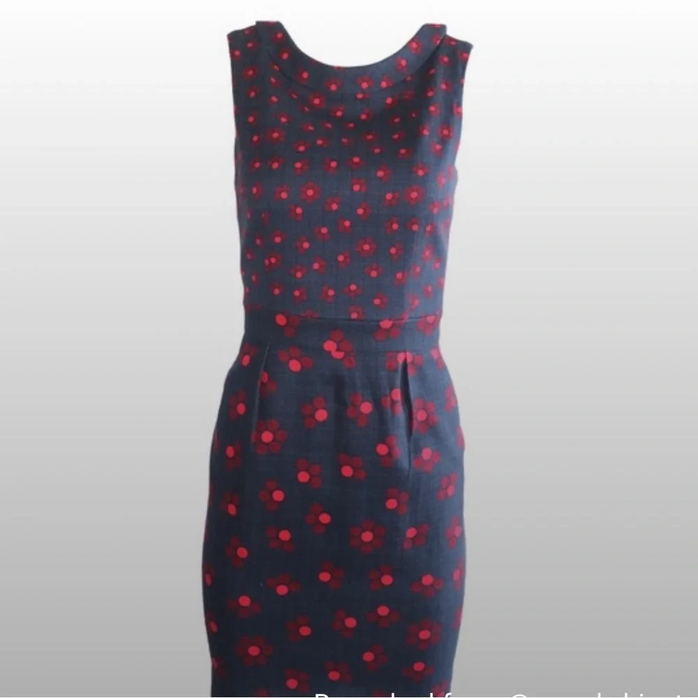 NEW Boden Martha Fitted Dress. Navy with red geometric flowers. - Picture 3 of 11